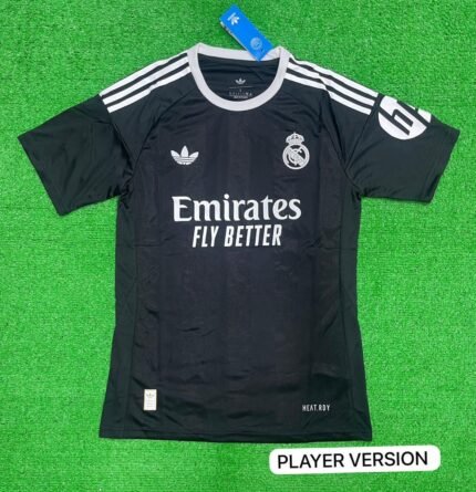 REAL MADRID BLACK EDITION (PV)