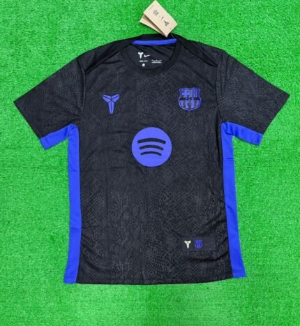 FC BARCELONA X KOBE BRYANT 25-26 PRE-MATCH AWAY (FV)