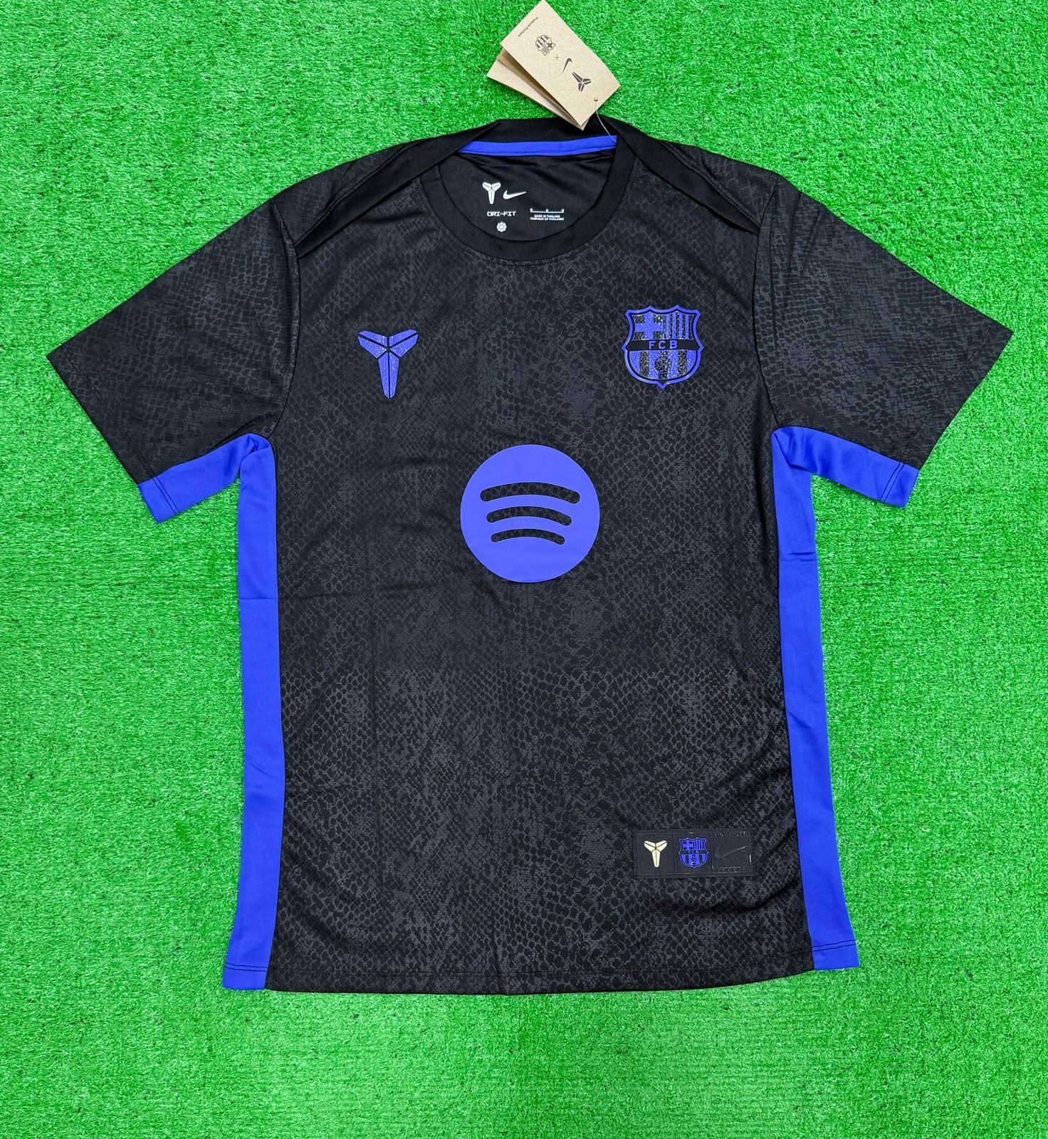 96cd84ef-c441-4dd3-8cb5-a8d70bbcce84