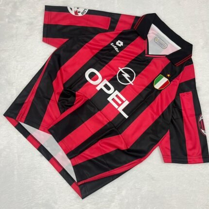 AC MILAN 1996-97 HOME — BAGGIO