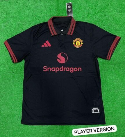 MAN UNITED POLO CONCEPT KIT BLACK